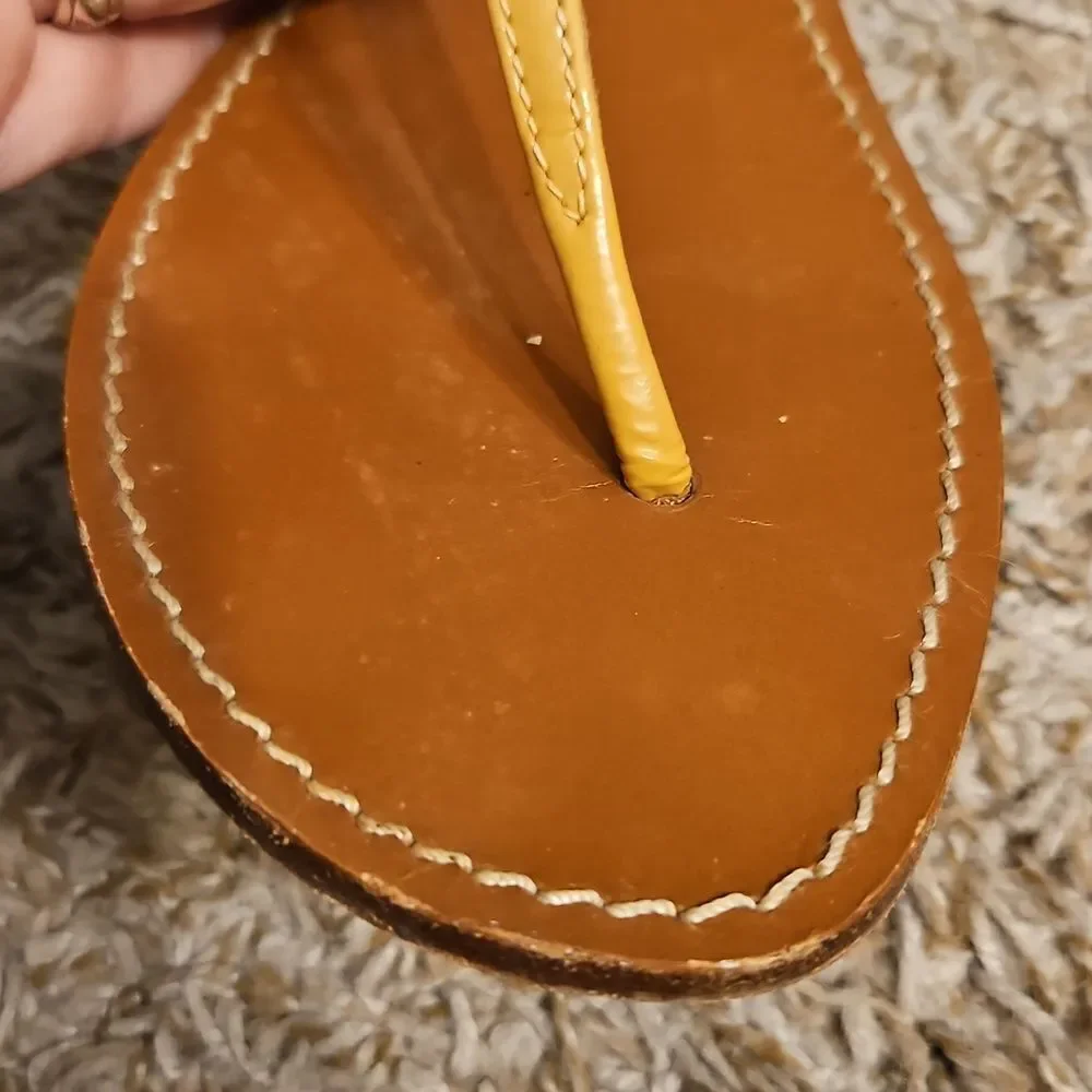 Tory Burch Miller T-Strap Sandals – Size 8 – Tan & Rose Gold